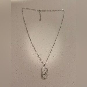 Kendra Scott Faceted Reid White Howlite Silver Long Pendant Necklace